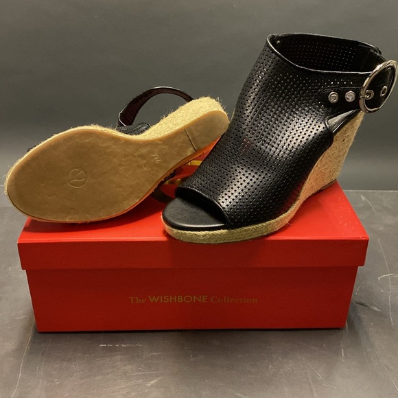 BROWN’S Shoes The Wishbone Collection Cavallo Espadrille Wedge Sandal Size 7 - Picture 2 of 2